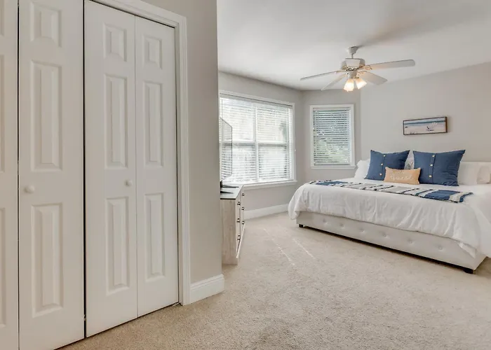 Beaches, Fishing & More! Sleek In Pensacola